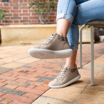 Monica Ankle Boots