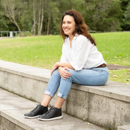 Monica Ankle Boots